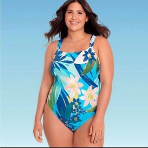 NWT Slimming One Piece 2X